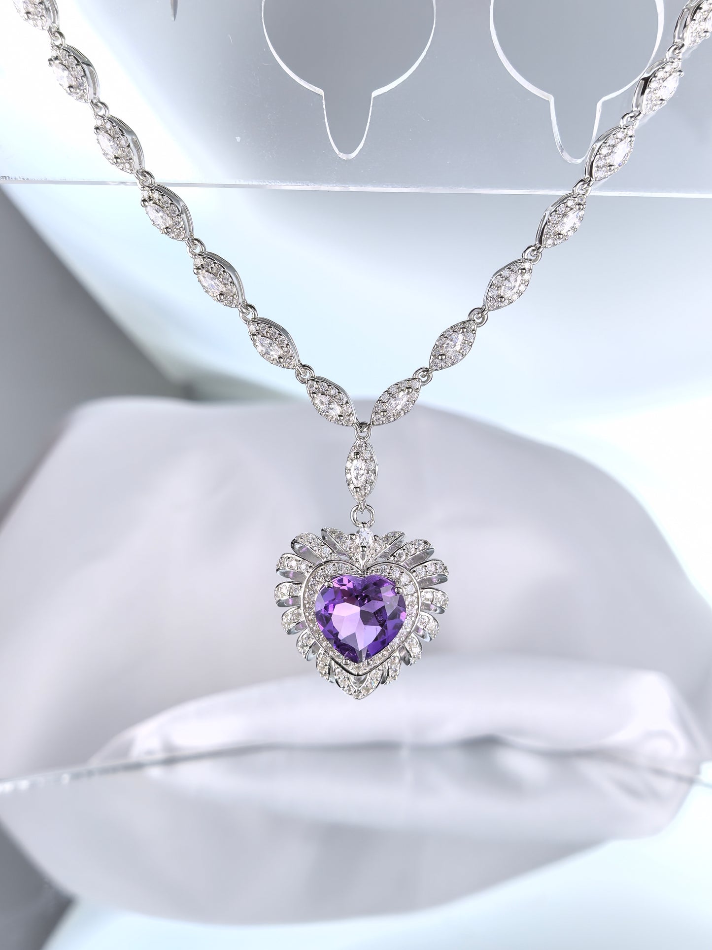 Wholesale Rhodium Plated 925 Sterling Silver Natural Amethyst Purple Gemstone Heart Necklace