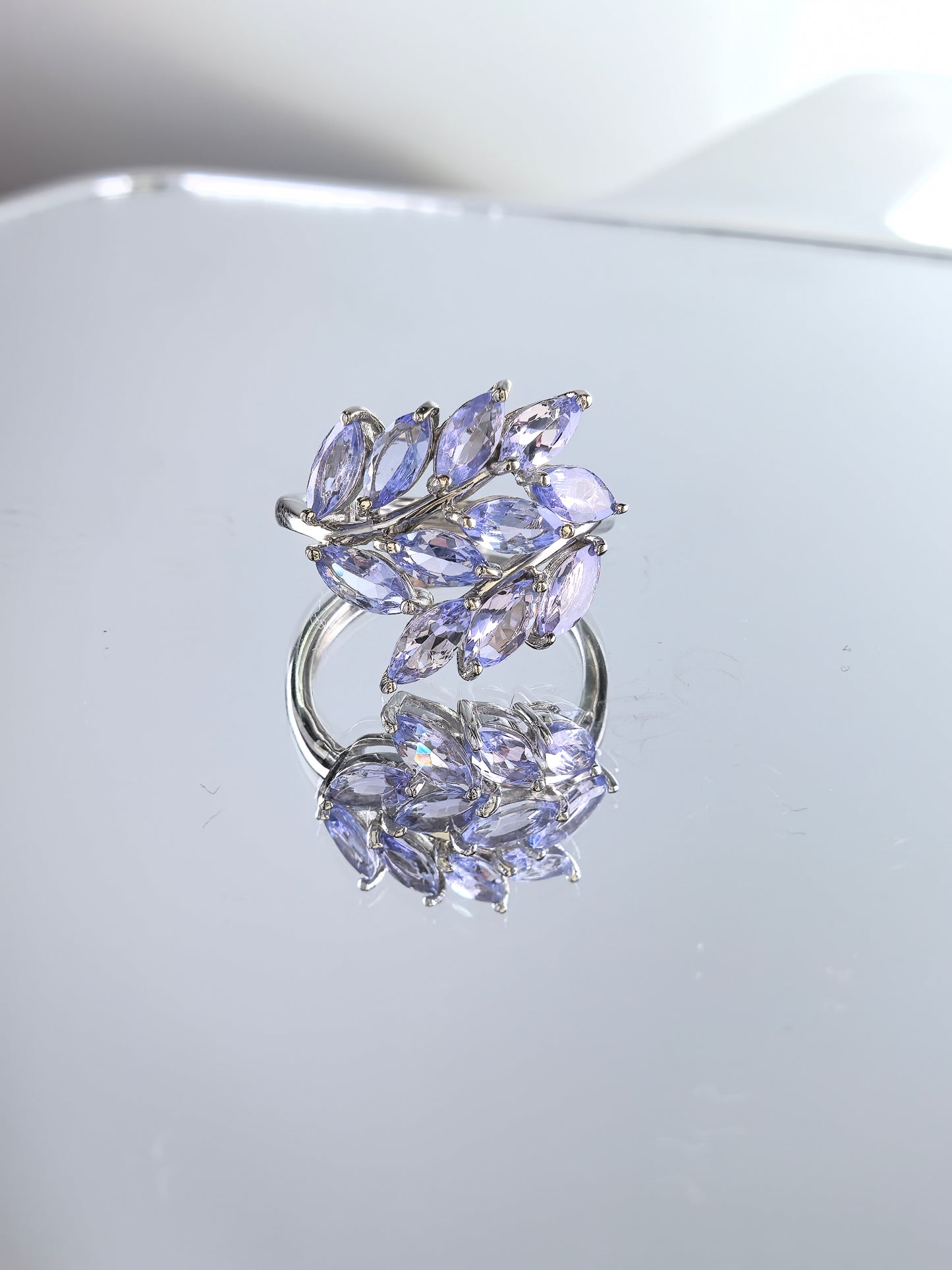 Wholesale Rhodium Plated 925 Sterling Silver Natural Tanzanite Purple Gemstone Ring