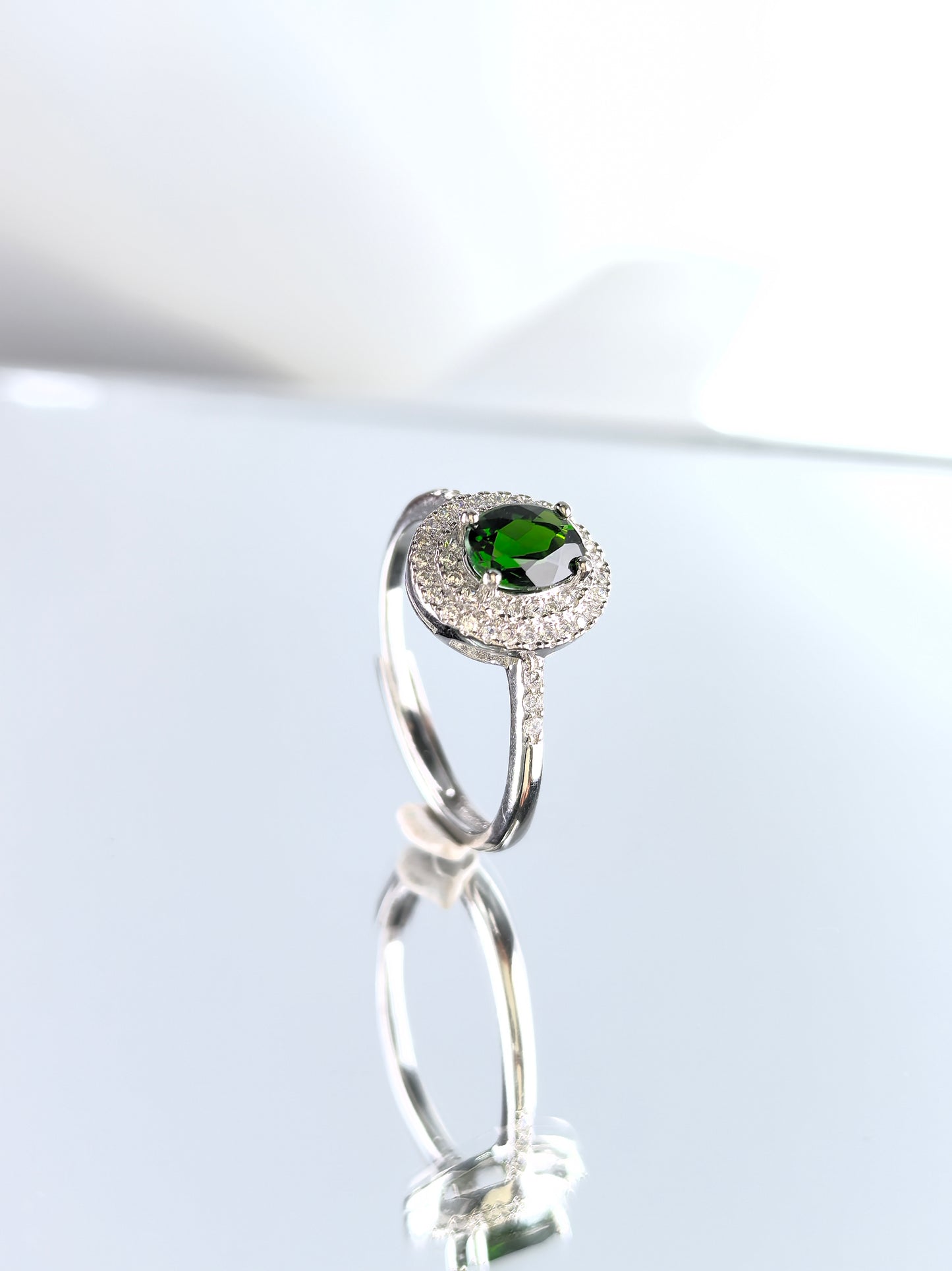 Wholesale Rhodium Plated 925 Sterling Silver Natural Diopside Green Gemstone Oval Cut Ring