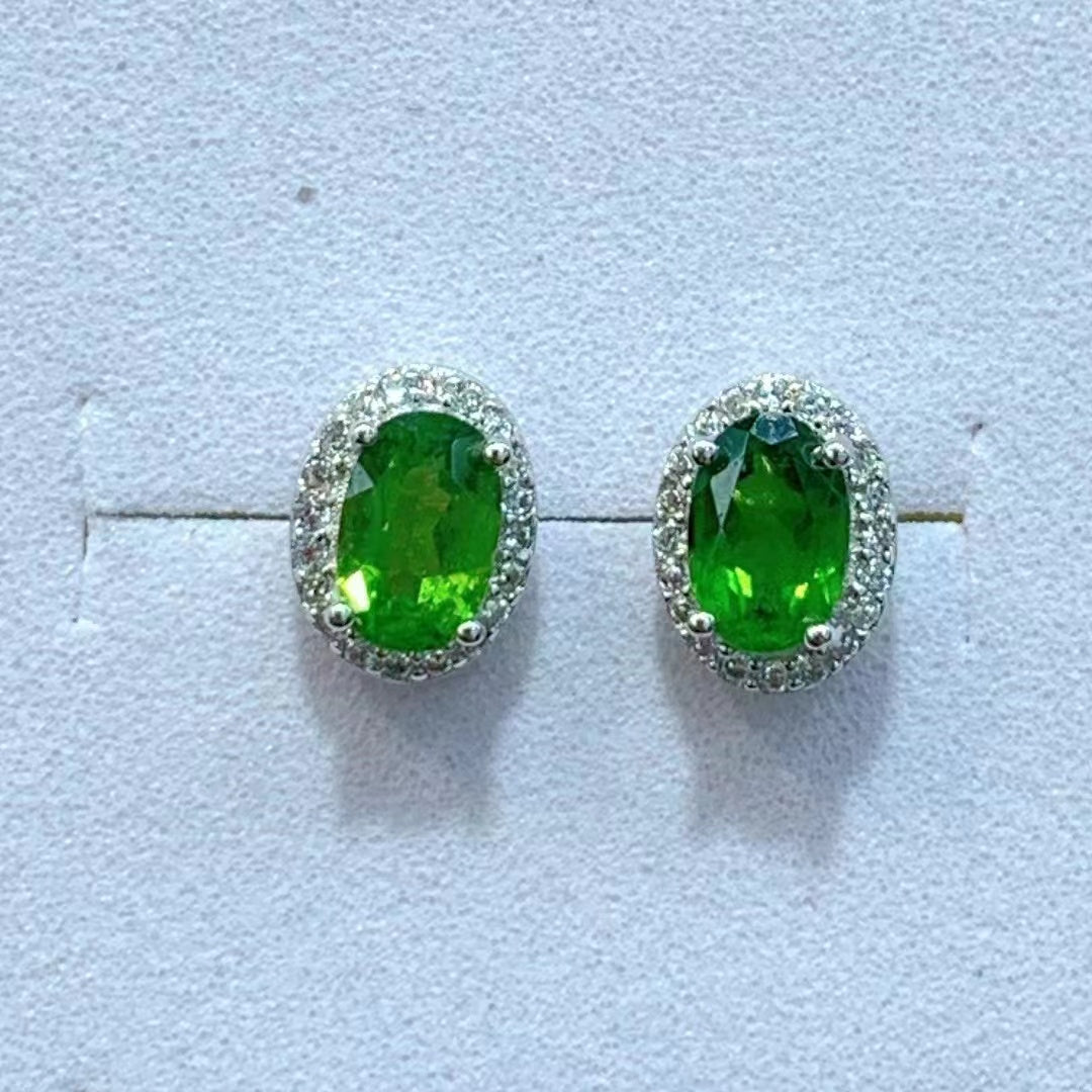 Wholesale Rhodium Plated 925 Sterling Silver Natural Diopside Green Gemstone Oval Cut Stud Earrings