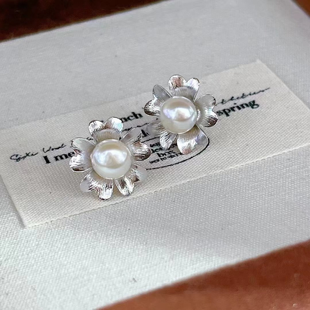 Wholesale Rhodium Plated 925 Sterling Silver Natural Freshwater Pearl Stud Earrings