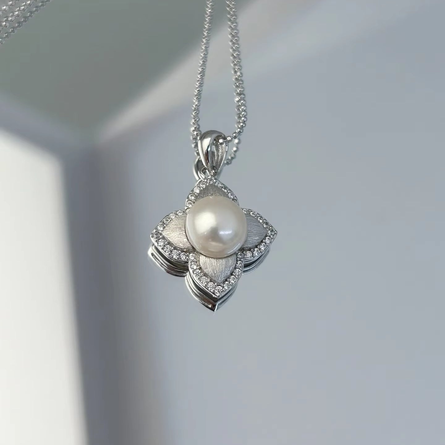 Wholesale Rhodium Plated 925 Sterling Silver Natural Freshwater Pearl Pendant（wihtout Chain）