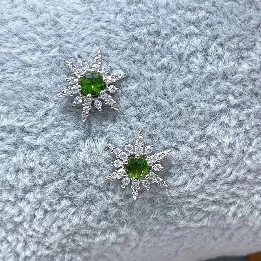 Wholesale Rhodium Plated 925 Sterling Silver Natural Diopside Green Gemstone Stud Earrings