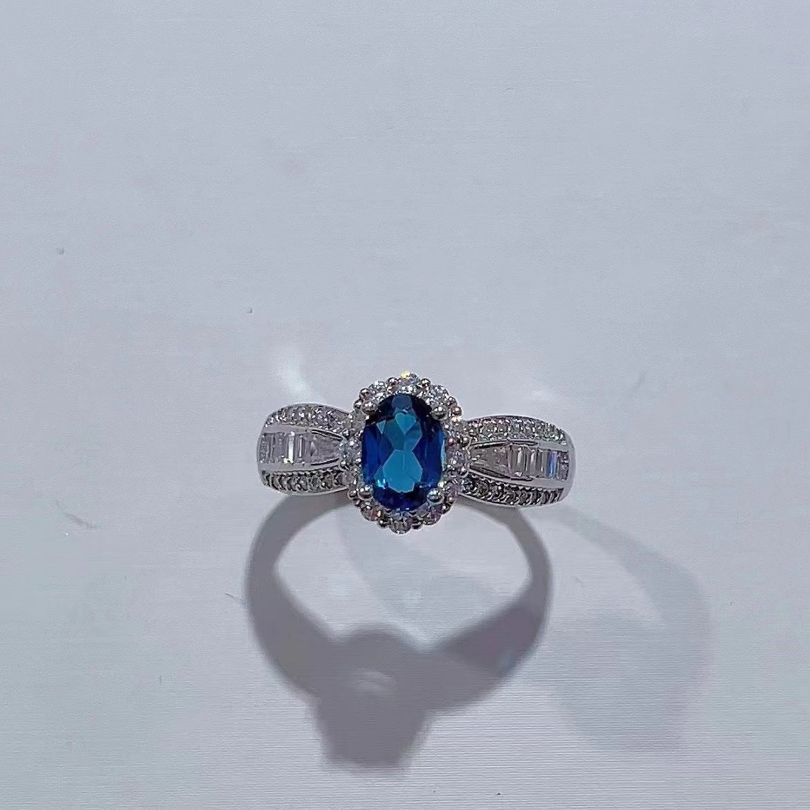 Wholesale Rhodium Plated 925 Sterling Silver Natural Topaz London Blue Gemstone Oval Cut Ring