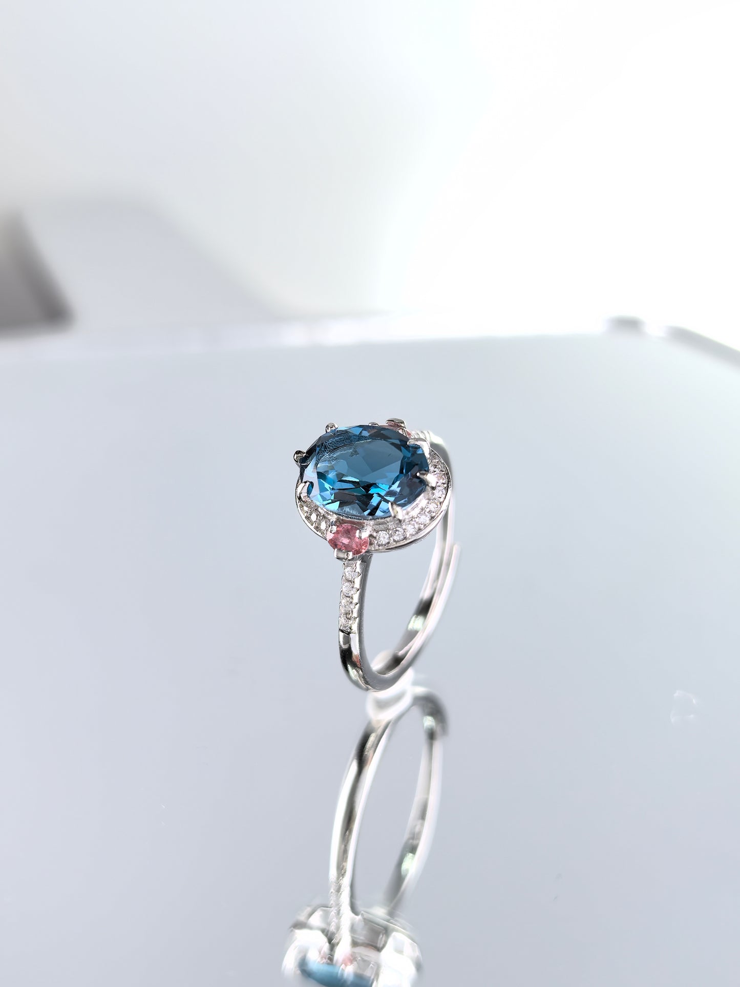 Wholesale Rhodium Plated 925 Sterling Silver Natural London Blue Topaz Blue Gemstone Oval Cut Ring